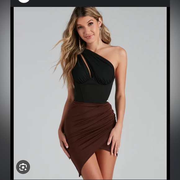 Nude Crème Corset Top - Picture 4 of 4